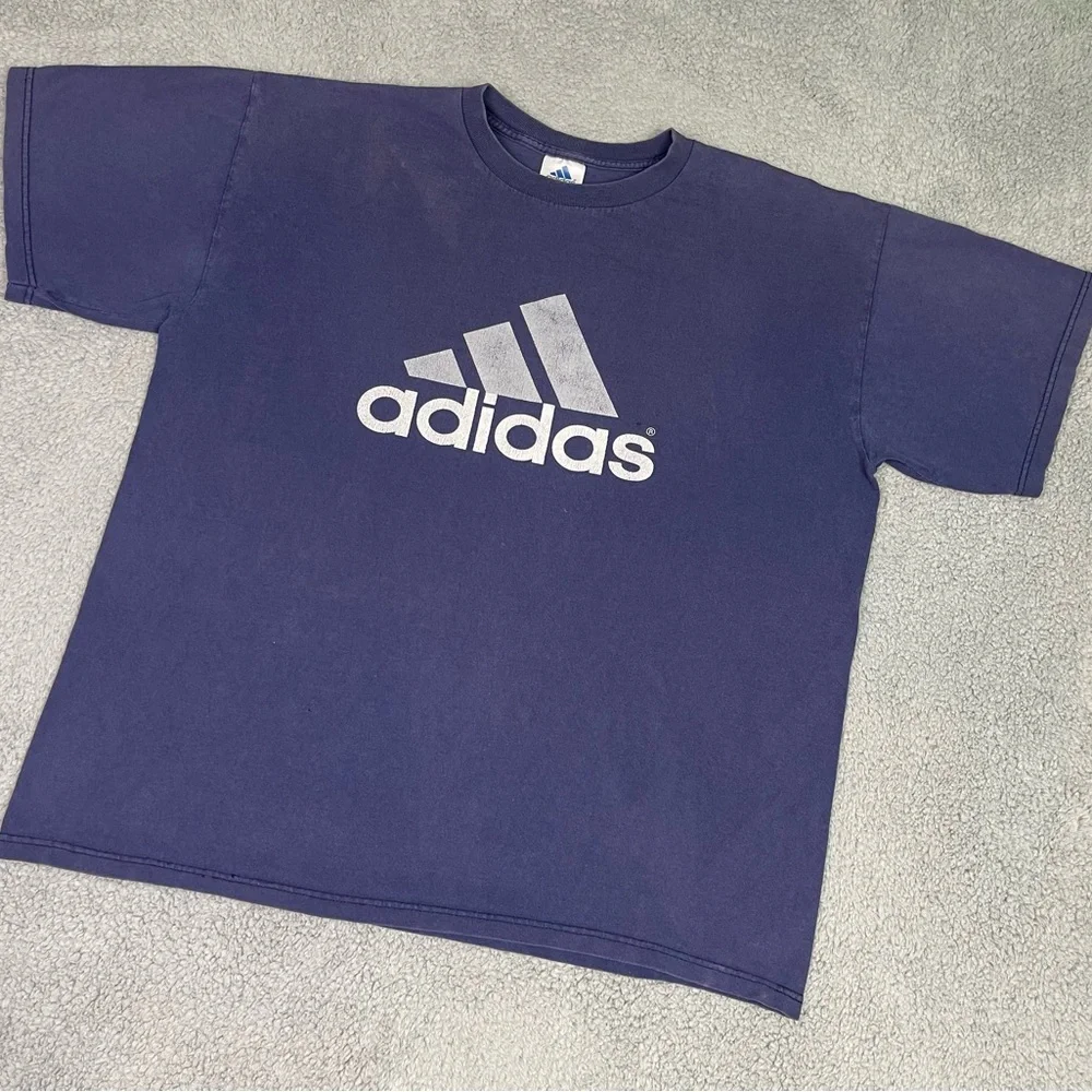 Adidas‎